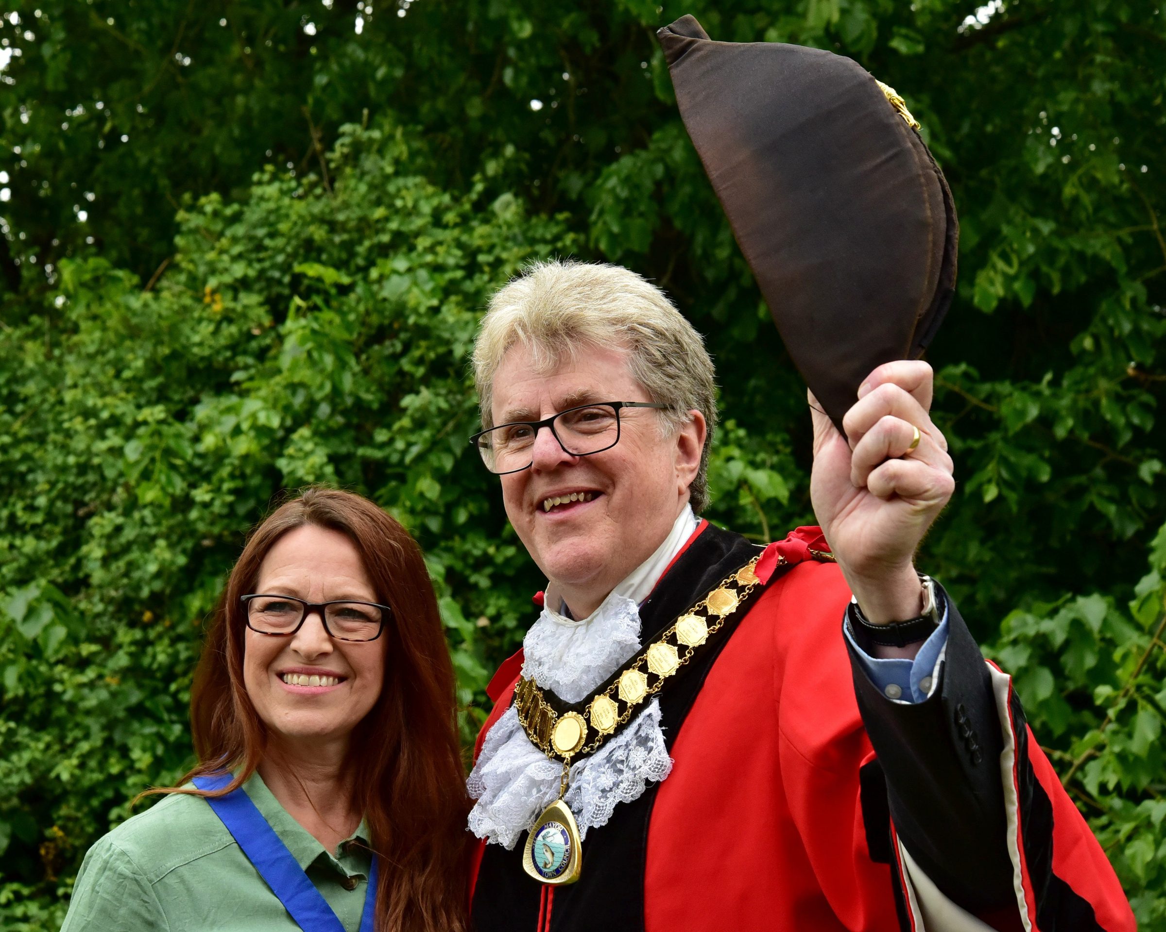 Photo of Deputy Mayor, cllr Petra Pemberton (on the left) and Mayor, Cllr Mark Lillycrop (on the right